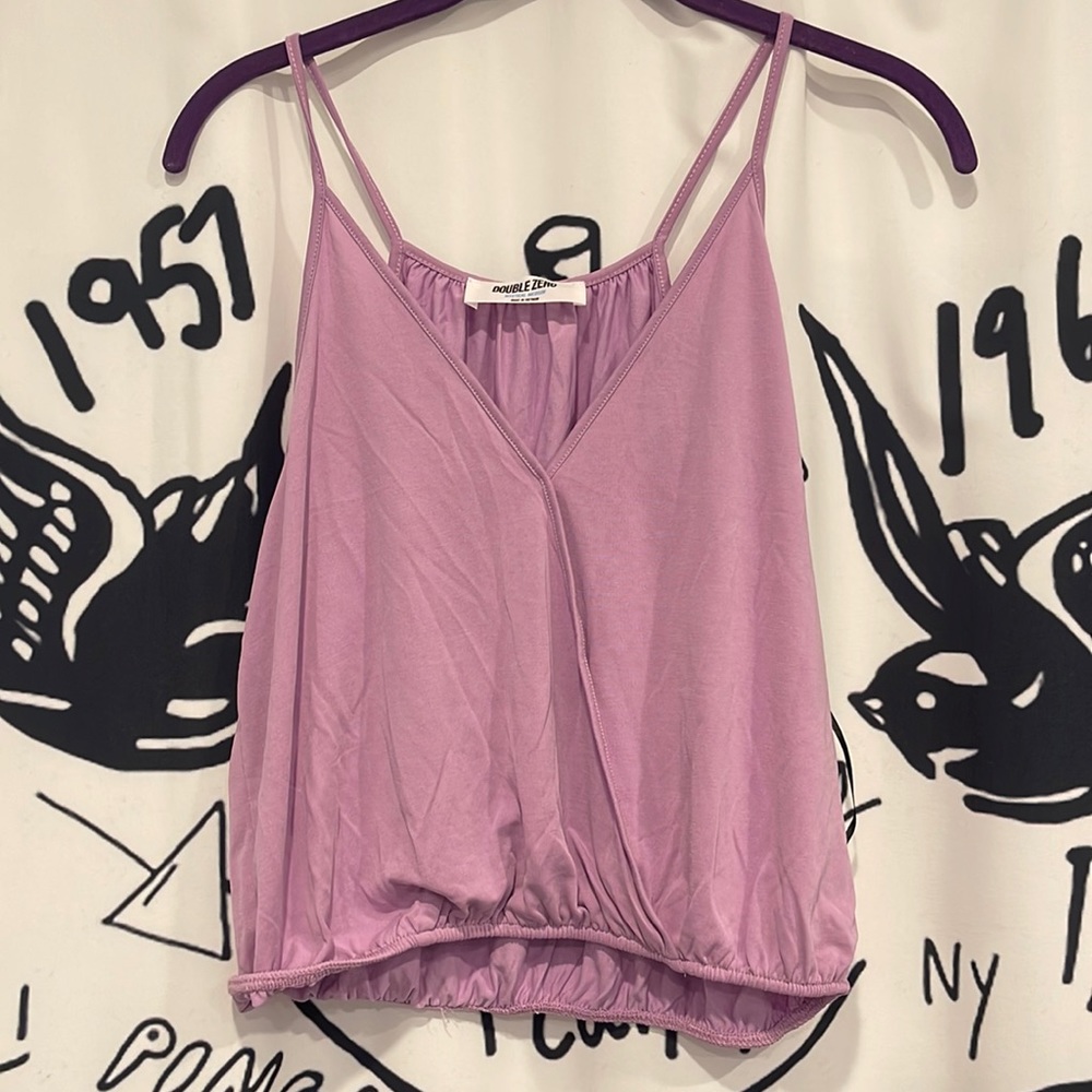 purple tank top